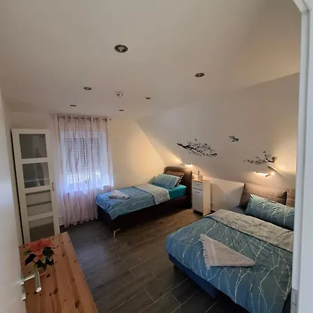 Moderne In Mit Klima & Terrasse Ferienwohnung-48485 Appartement