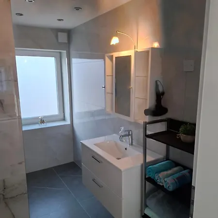 Moderne In Mit Klima & Terrasse Ferienwohnung-48485 Apartman Neuenkirchen