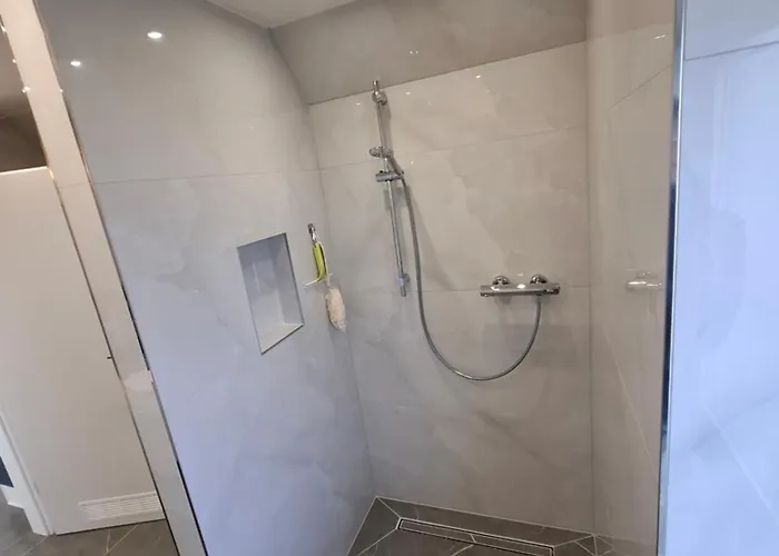 Moderne In Mit Klima & Terrasse Ferienwohnung-48485